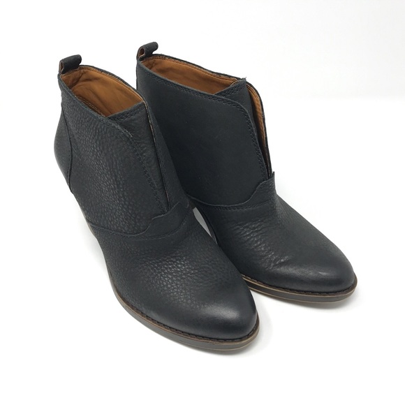 Lucky Brand Shoes - Lucky Brand Ehllen Boots Ankle Booties